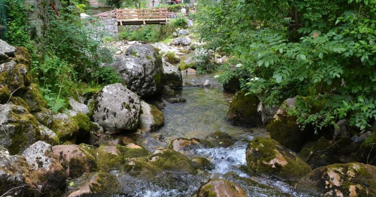 Pasea por Gamoneu, el pueblo asturiano que te enamorará